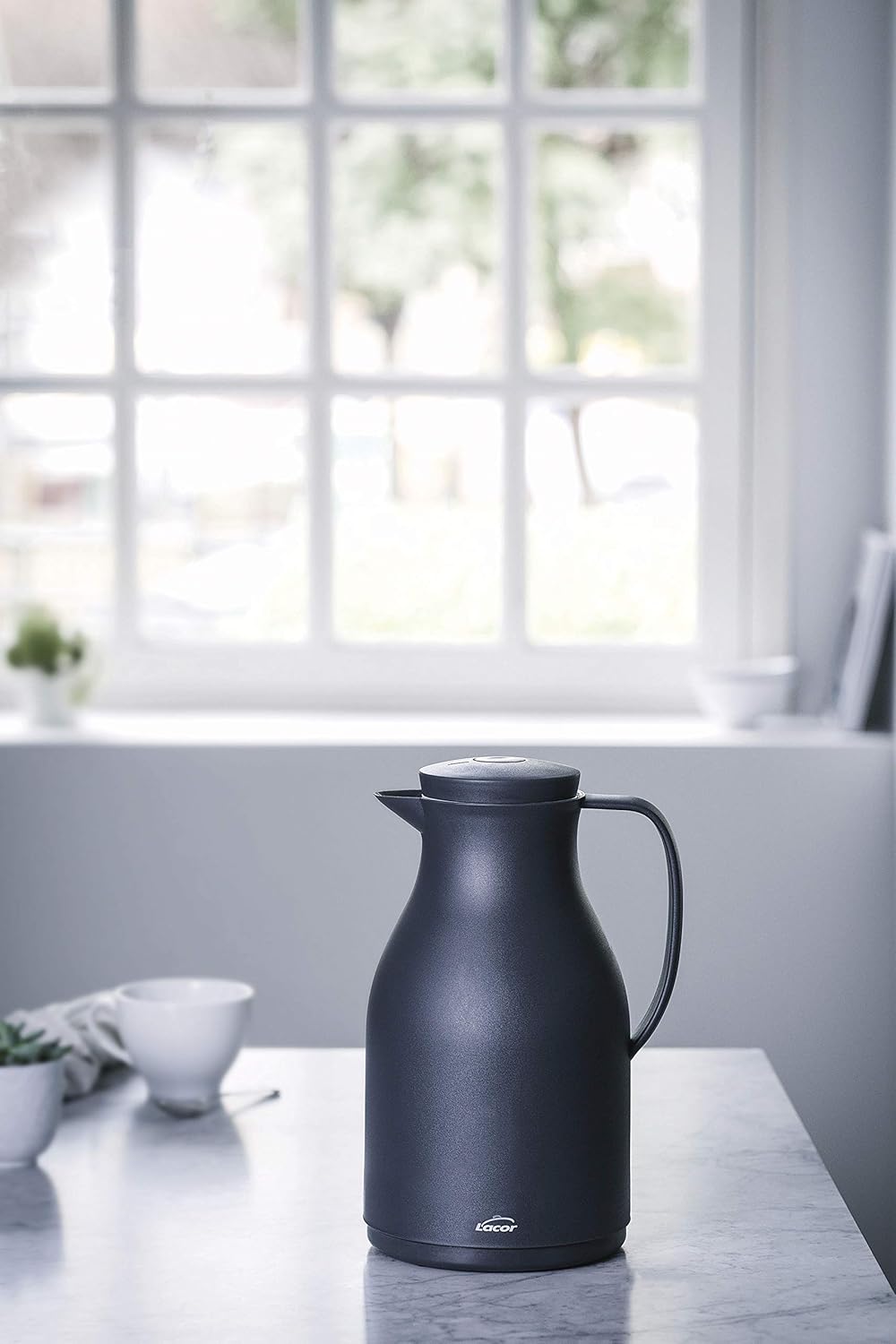CARAFE ISOTHERME GRISE 1L- LACOR