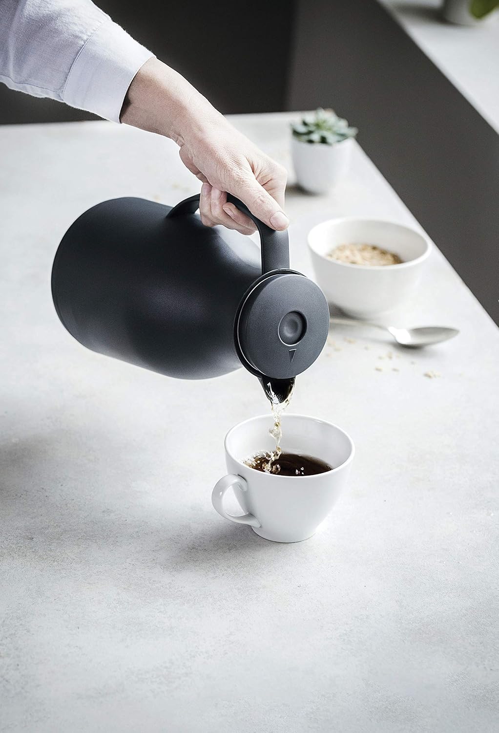 CARAFE ISOTHERME GRISE 1L- LACOR