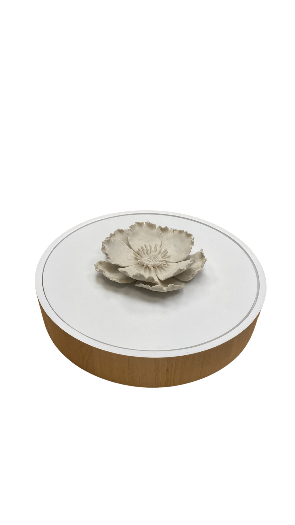 Boite decorative en bois laqué blanc avec fleur en céramique 30 cm-  ANOQ
