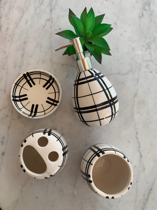 SET DE SALLE DE BAIN- BURBERRY / BLACK & WHITE