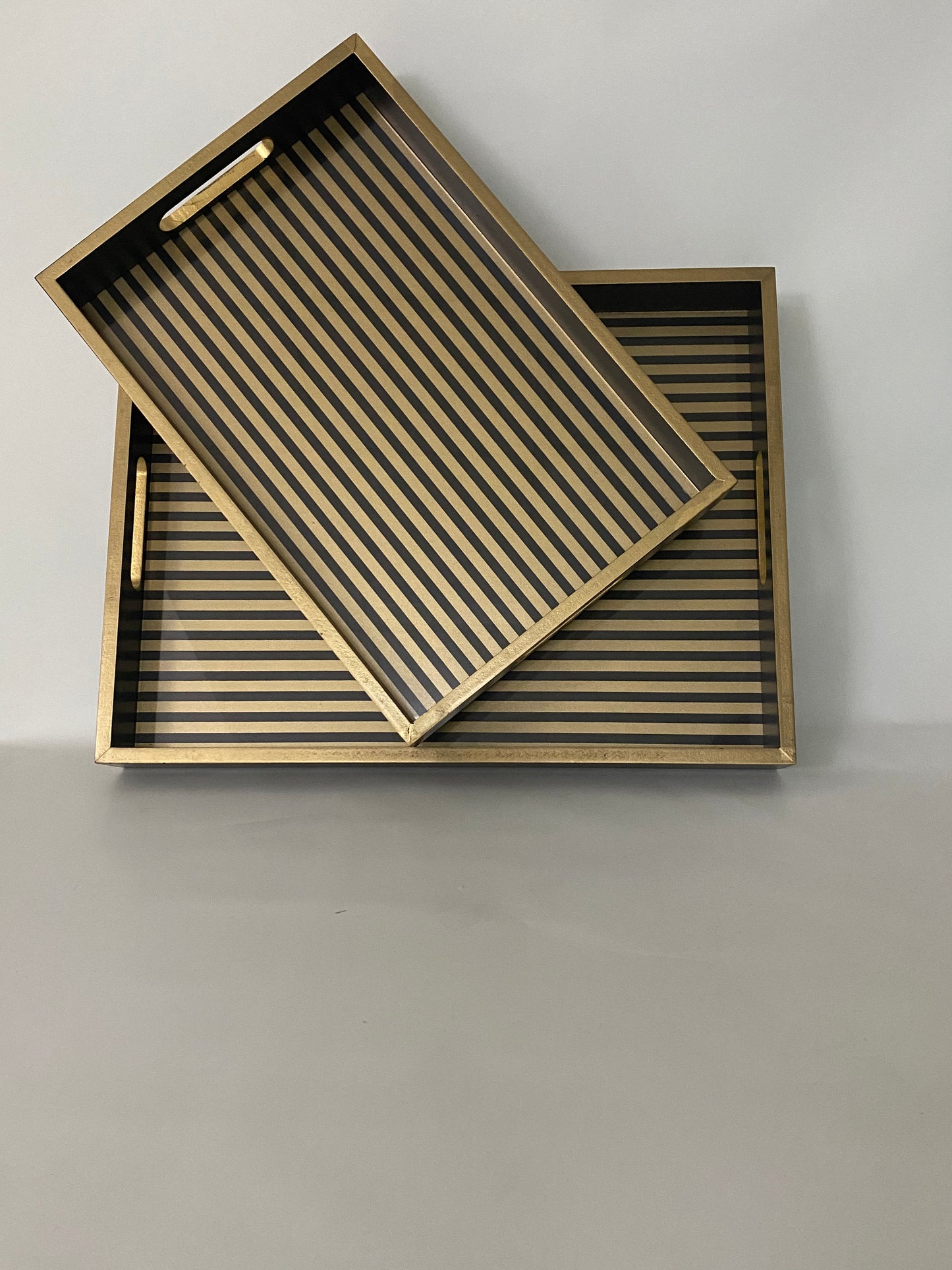 Duo de plateaux en bois- Rayures Black and Gold